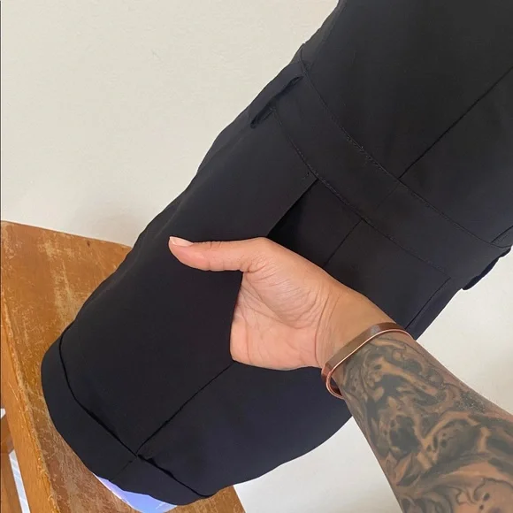 Guess Black Sleeveless Romper with Front Zip - Picture 9 of 16